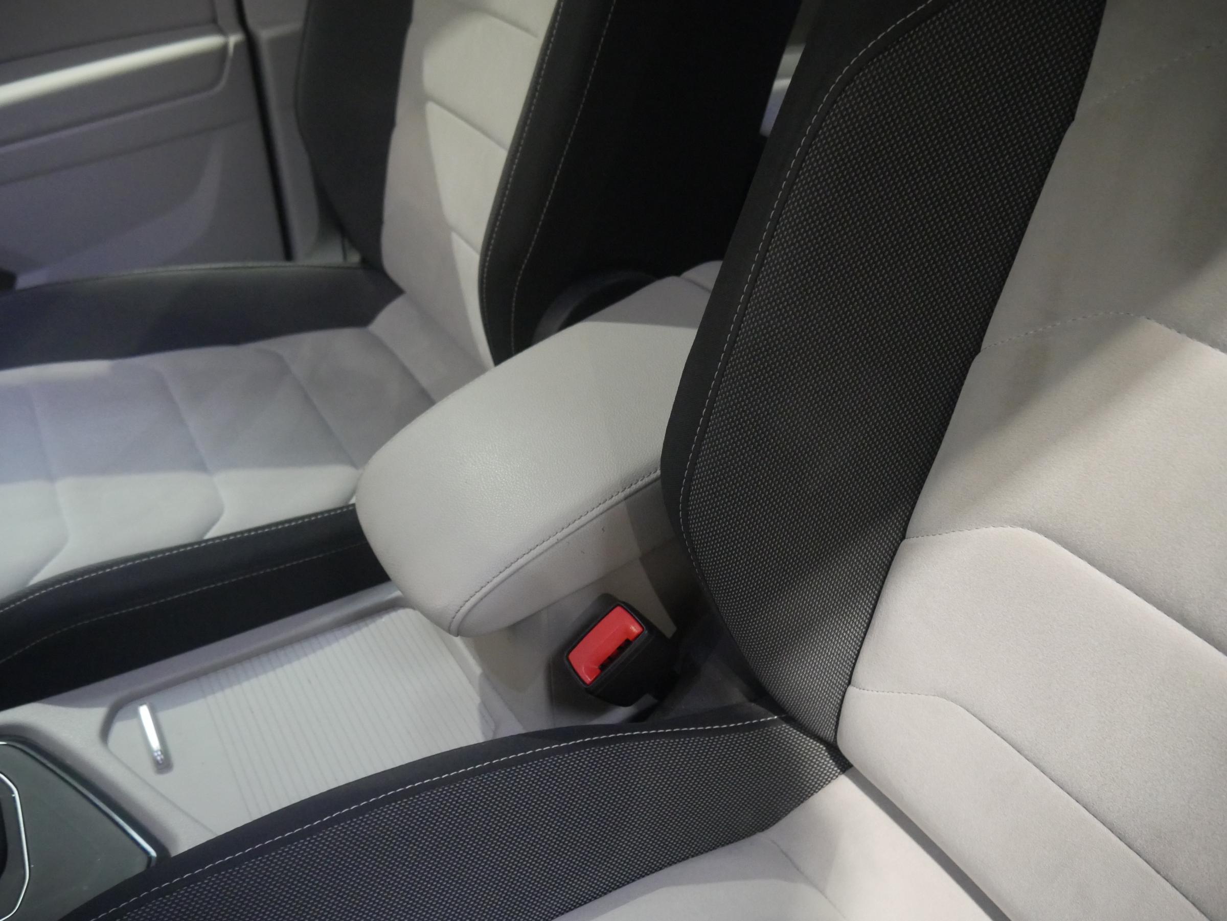 Volkswagen Tiguan, 2019 - pohled č. 21