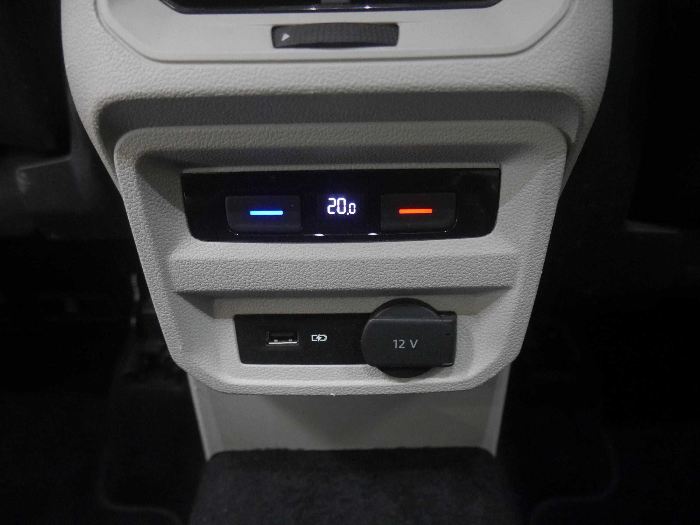 Volkswagen Tiguan, 2019 - pohled č. 22