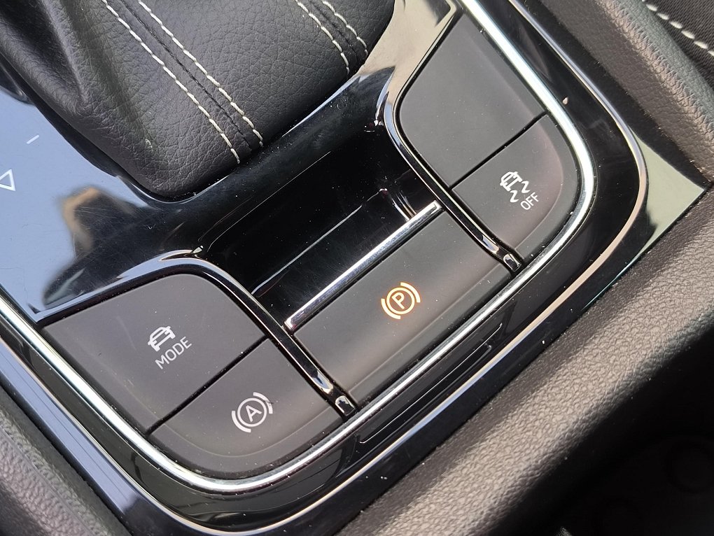 Škoda Karoq 1.5 TSi SportLine