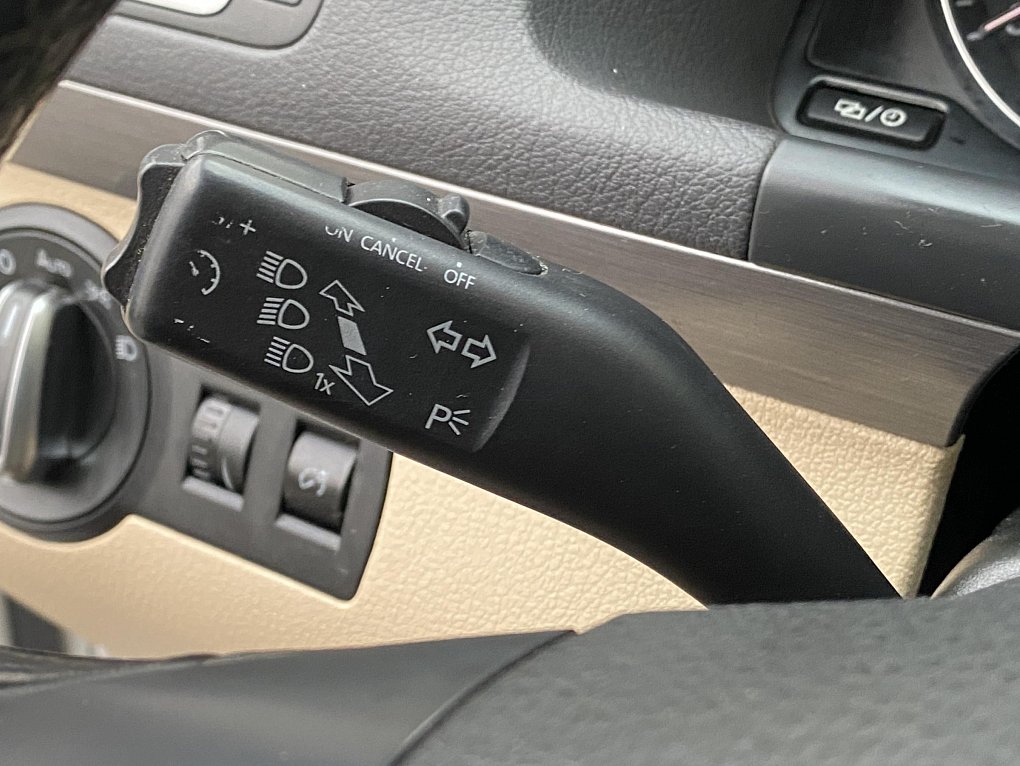 Volkswagen Touran 2.0 TDi Comfortline