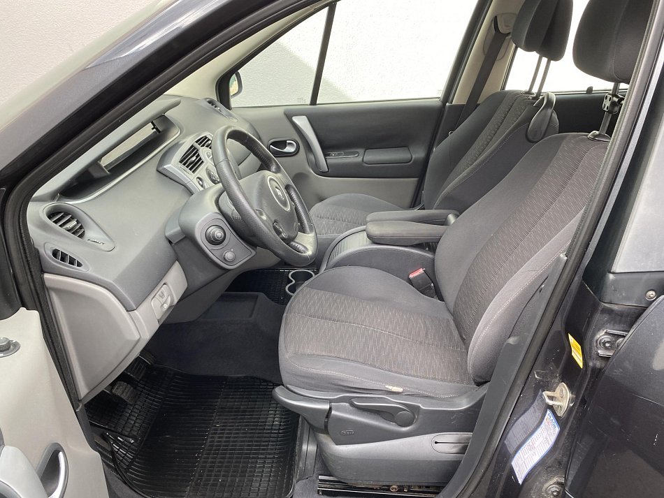 Renault Grand Scénic 1.9 dCI 