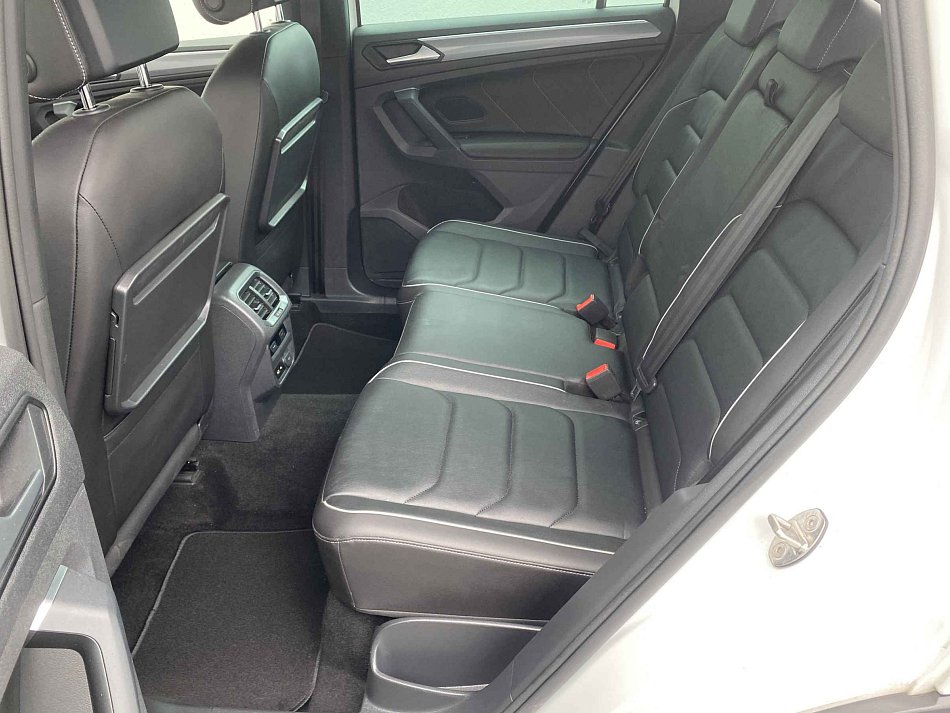 Volkswagen Tiguan 2.0 TDi R-Line 4X4