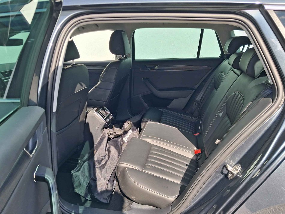Škoda Superb III 2.0 TDi Style 4x4