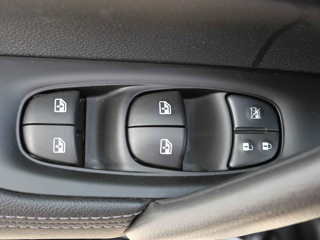 Nissan Qashqai 1.3 DiG-T N-Connecta