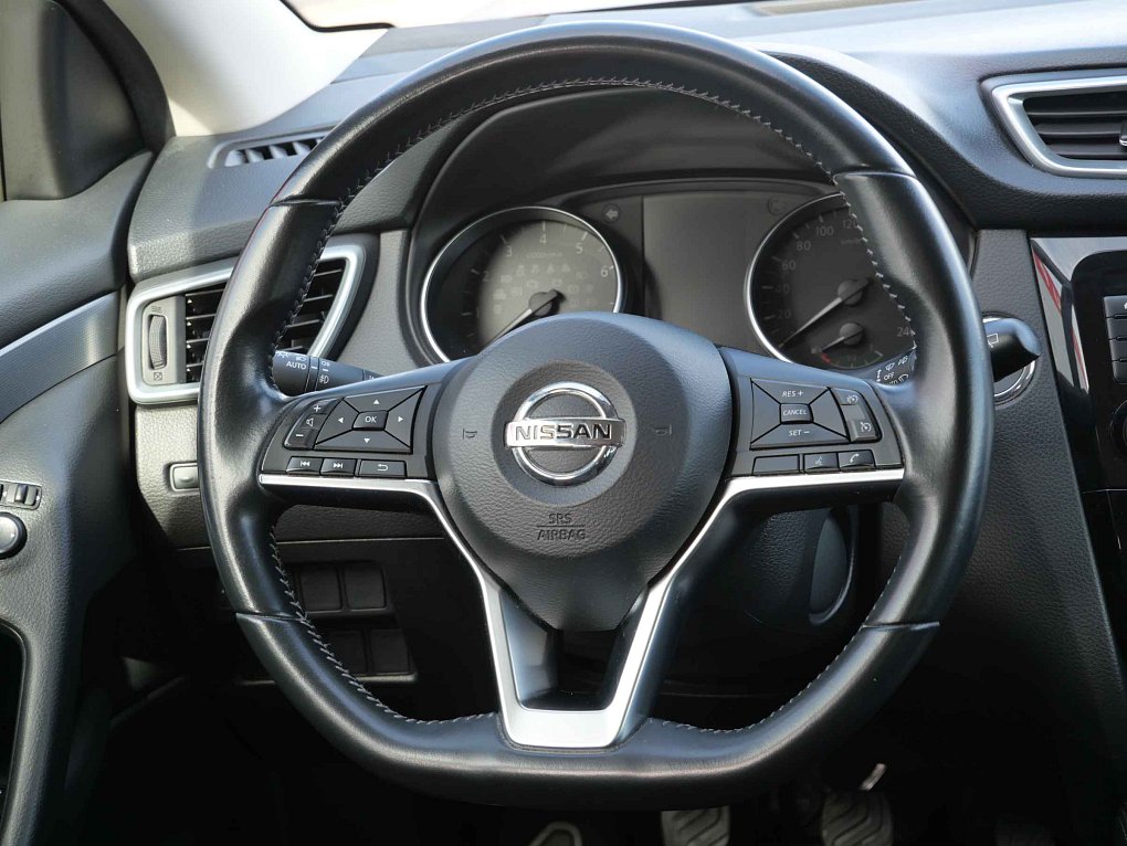 Nissan Qashqai 1.3 DiG-T N-Connecta