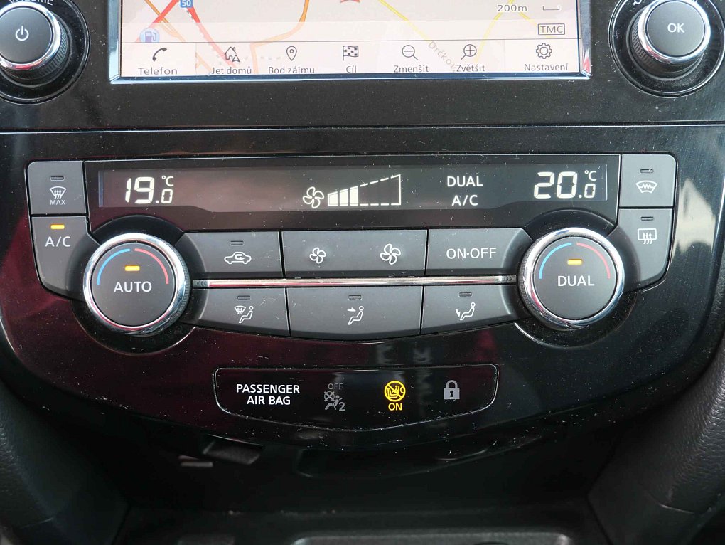 Nissan Qashqai 1.3 DiG-T N-Connecta