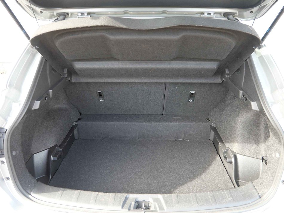 Nissan Qashqai 1.3 DiG-T N-Connecta