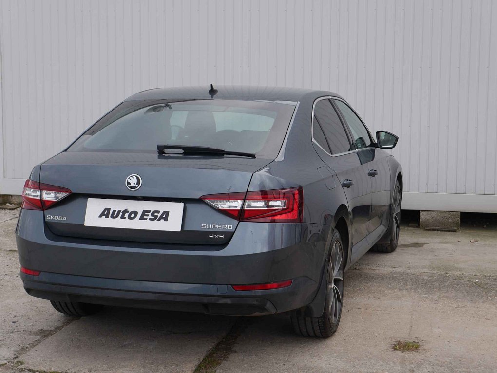 Škoda Superb III 2.0 TDi  4x4