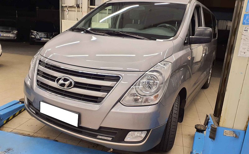 Hyundai H 1 2.5CRDi  8míst