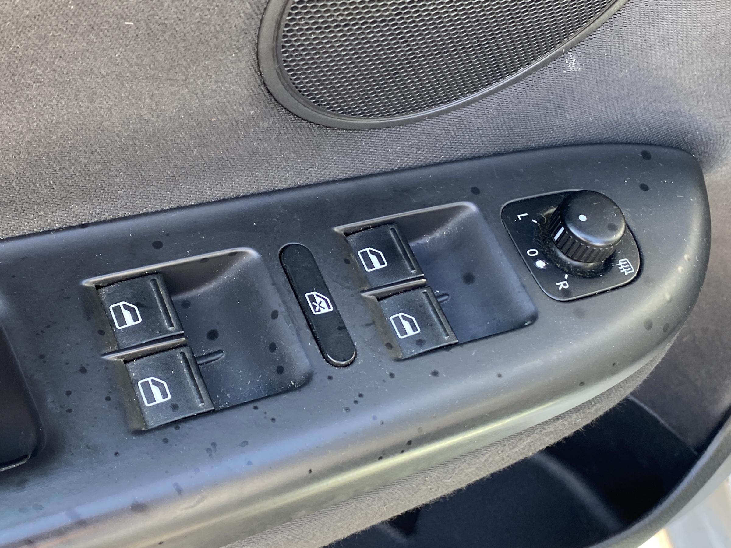 Volkswagen Golf Plus, 2013 - pohled č. 12