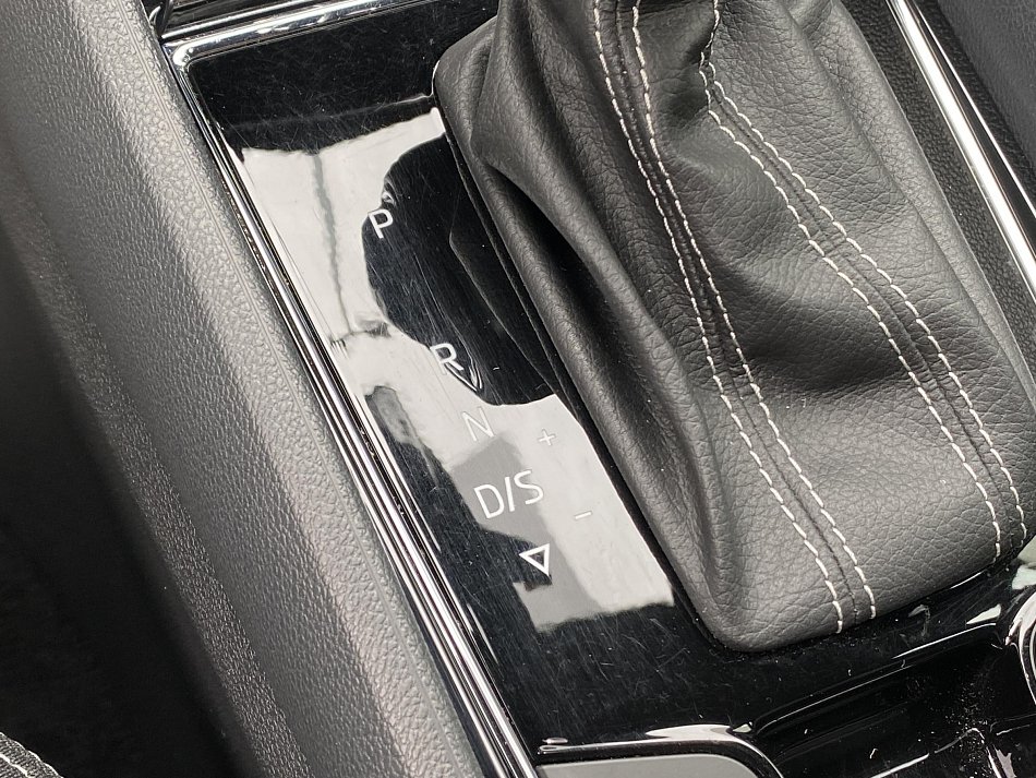 Škoda Karoq 2.0 TDi SportLine 4x4