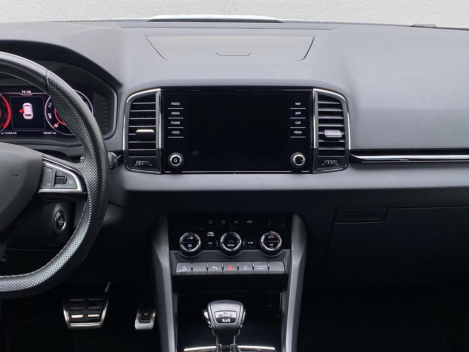 Škoda Karoq 2.0 TDi SportLine 4x4