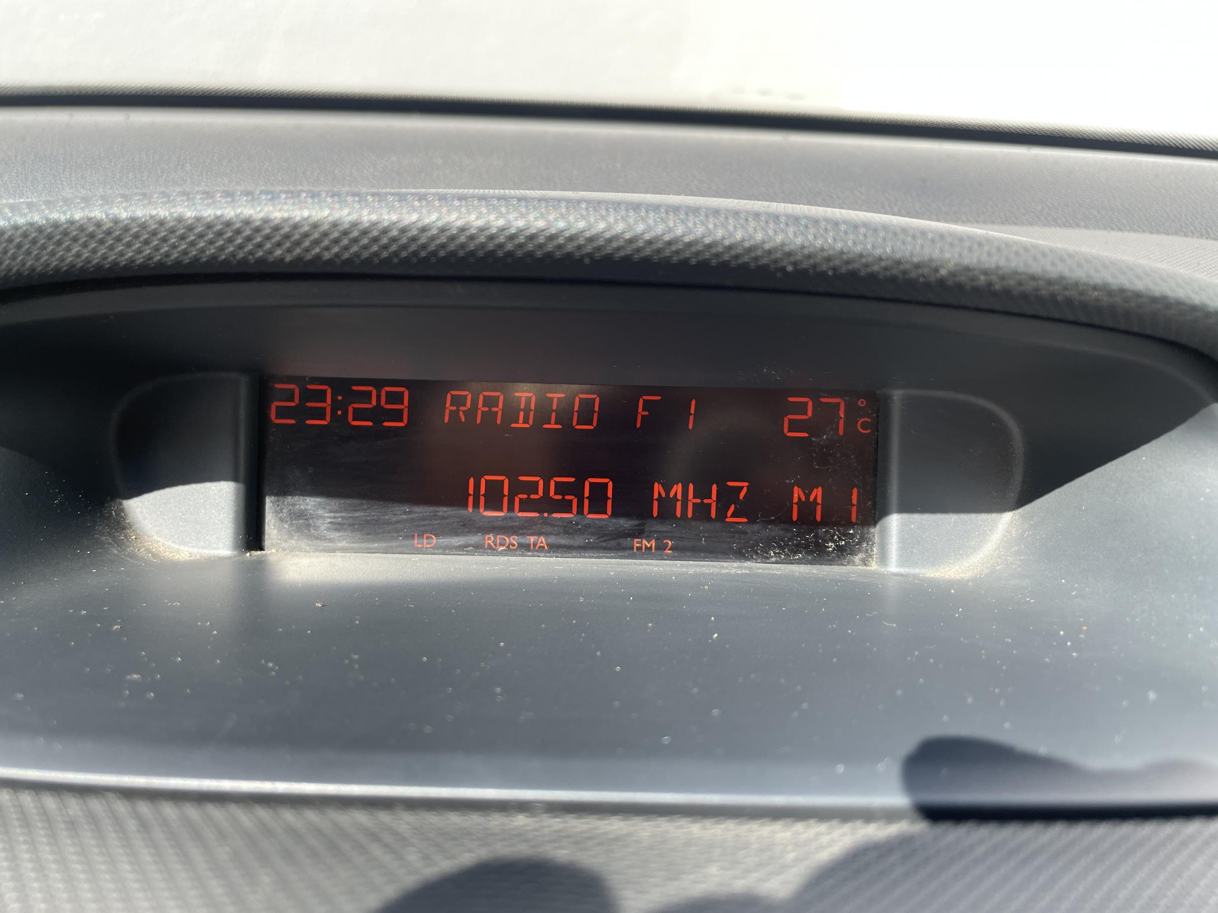 Peugeot 308, 2008 - pohled č. 11