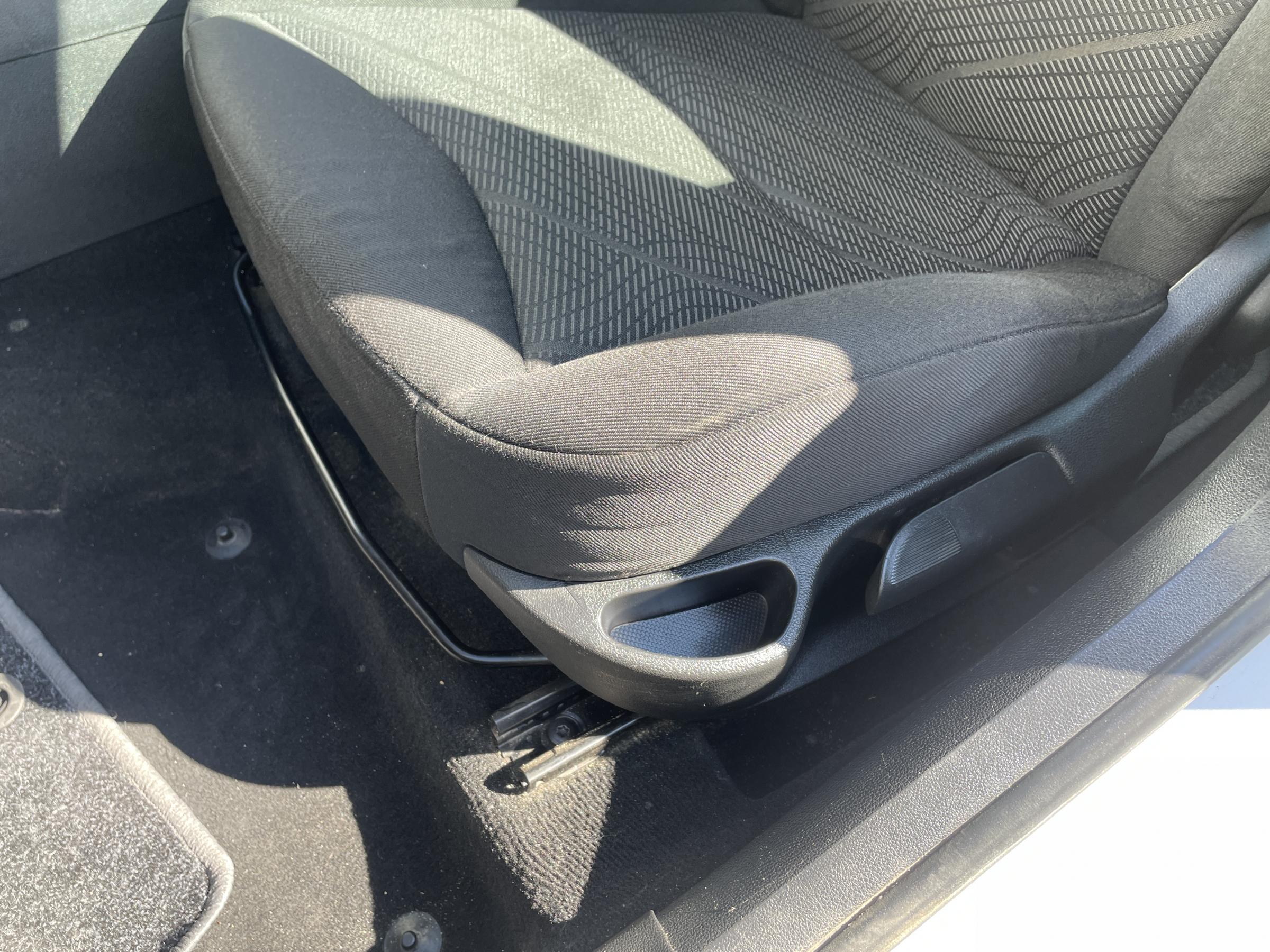 Peugeot 308, 2008 - pohled č. 14