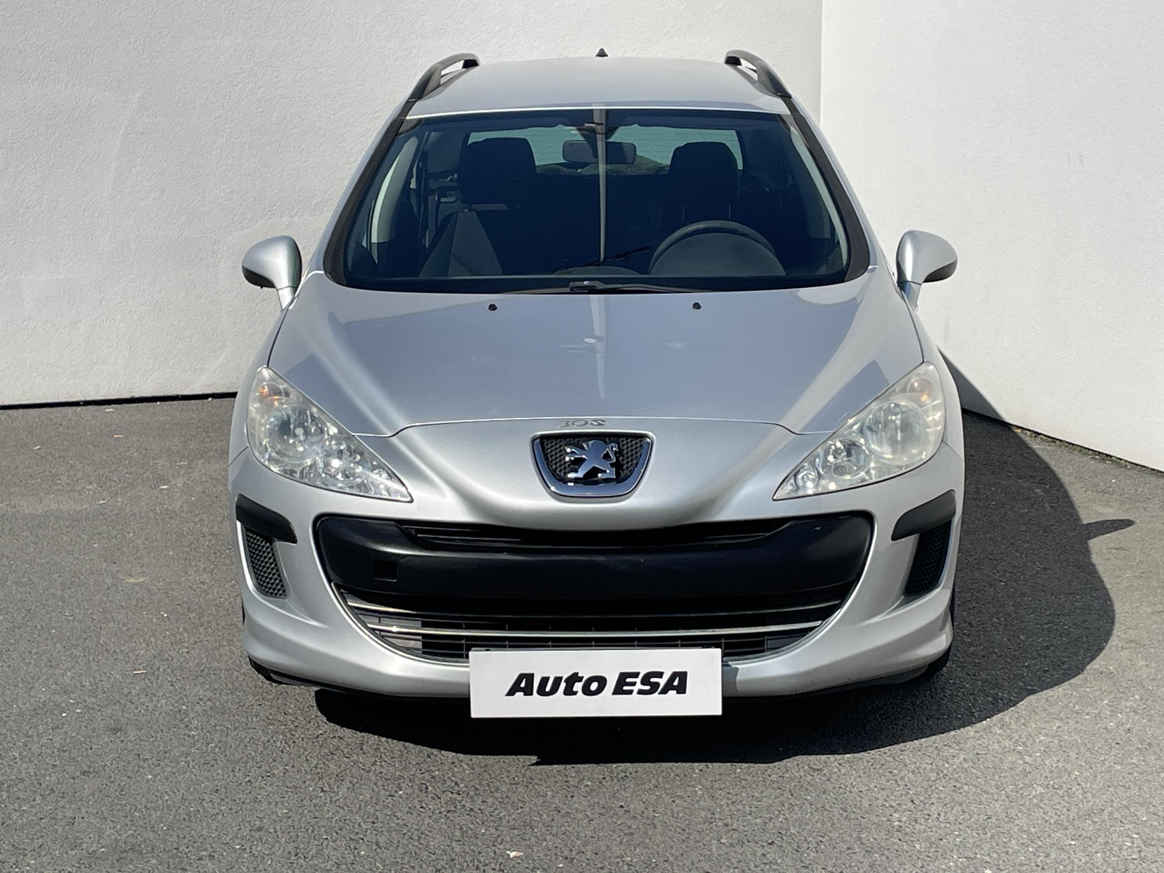 Peugeot 308, 2008 - pohled č. 2