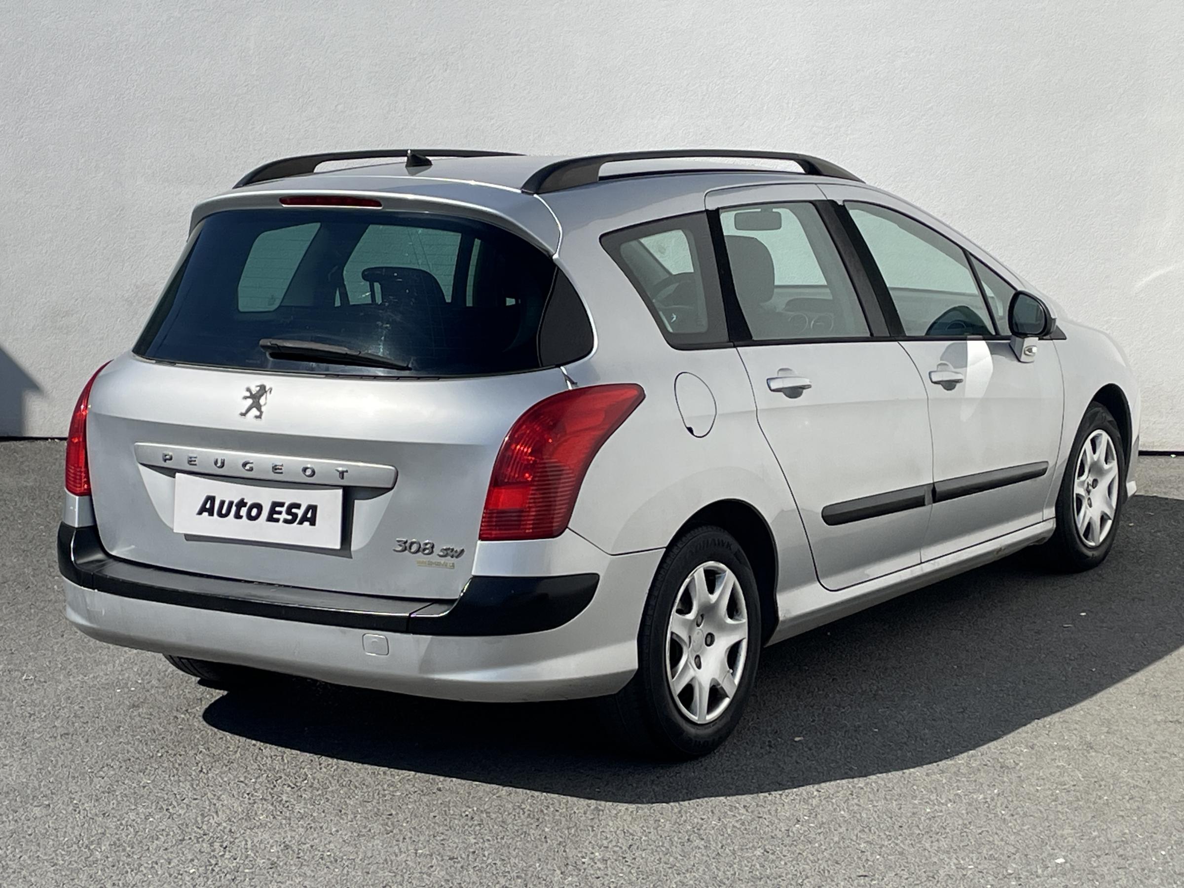 Peugeot 308, 2008 - pohled č. 4