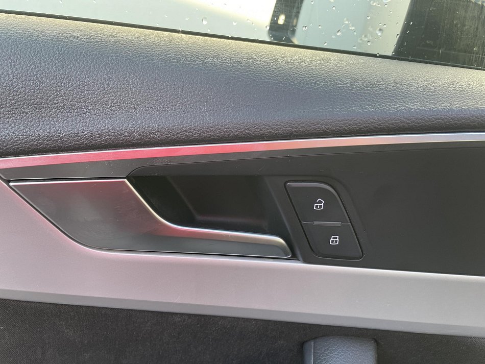 Audi A4 2.0 TDi  quattro