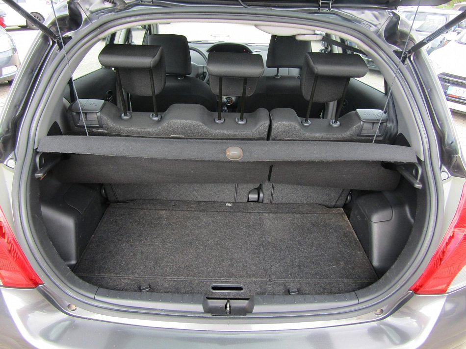 Toyota Yaris 1.0 VVT 