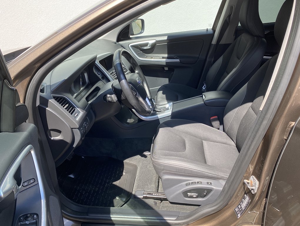 Volvo XC60 2.4 D5  4x4