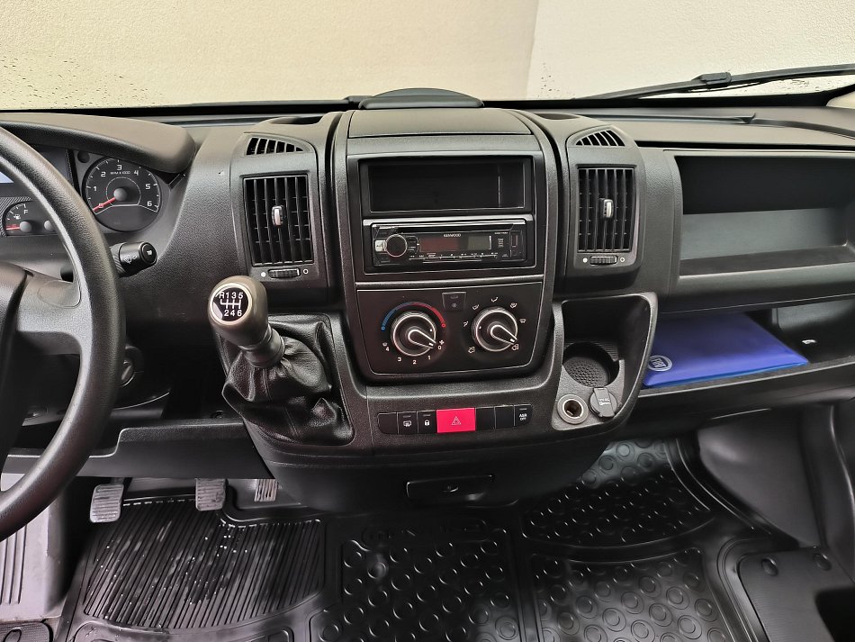 Fiat Ducato 2.3MJT  SKŘÍŇ CHLADÍCÍ