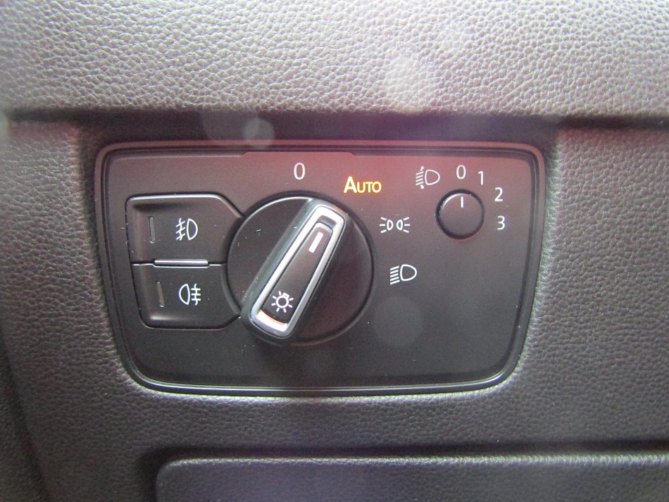 Volkswagen Passat 2.0 TDi 