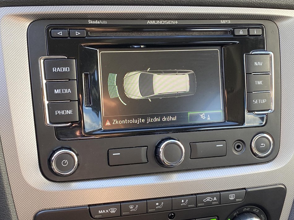 Škoda Octavia II 1.6 TDI Elegance