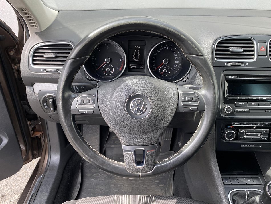 Volkswagen Golf 1.6 TDi Match 4X4