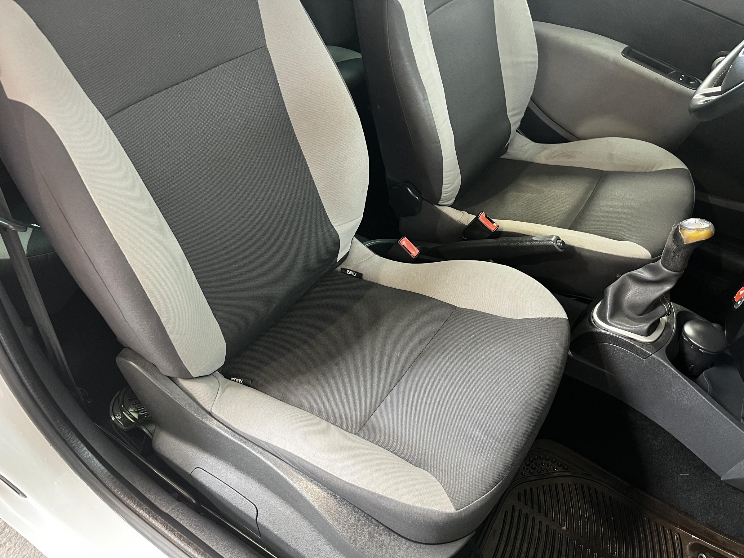 Renault Clio, 2010 - pohled č. 13