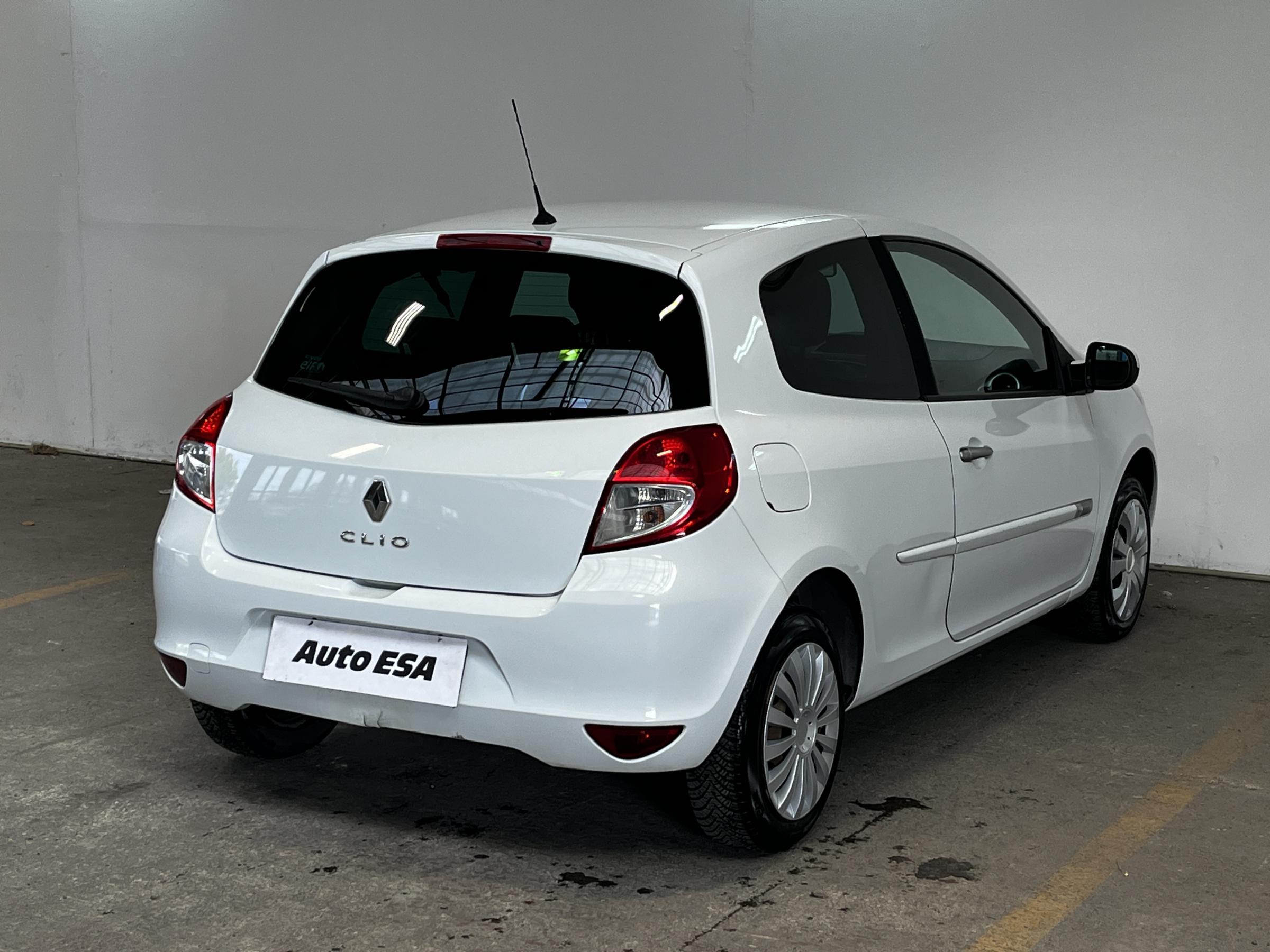 Renault Clio, 2010 - pohled č. 6