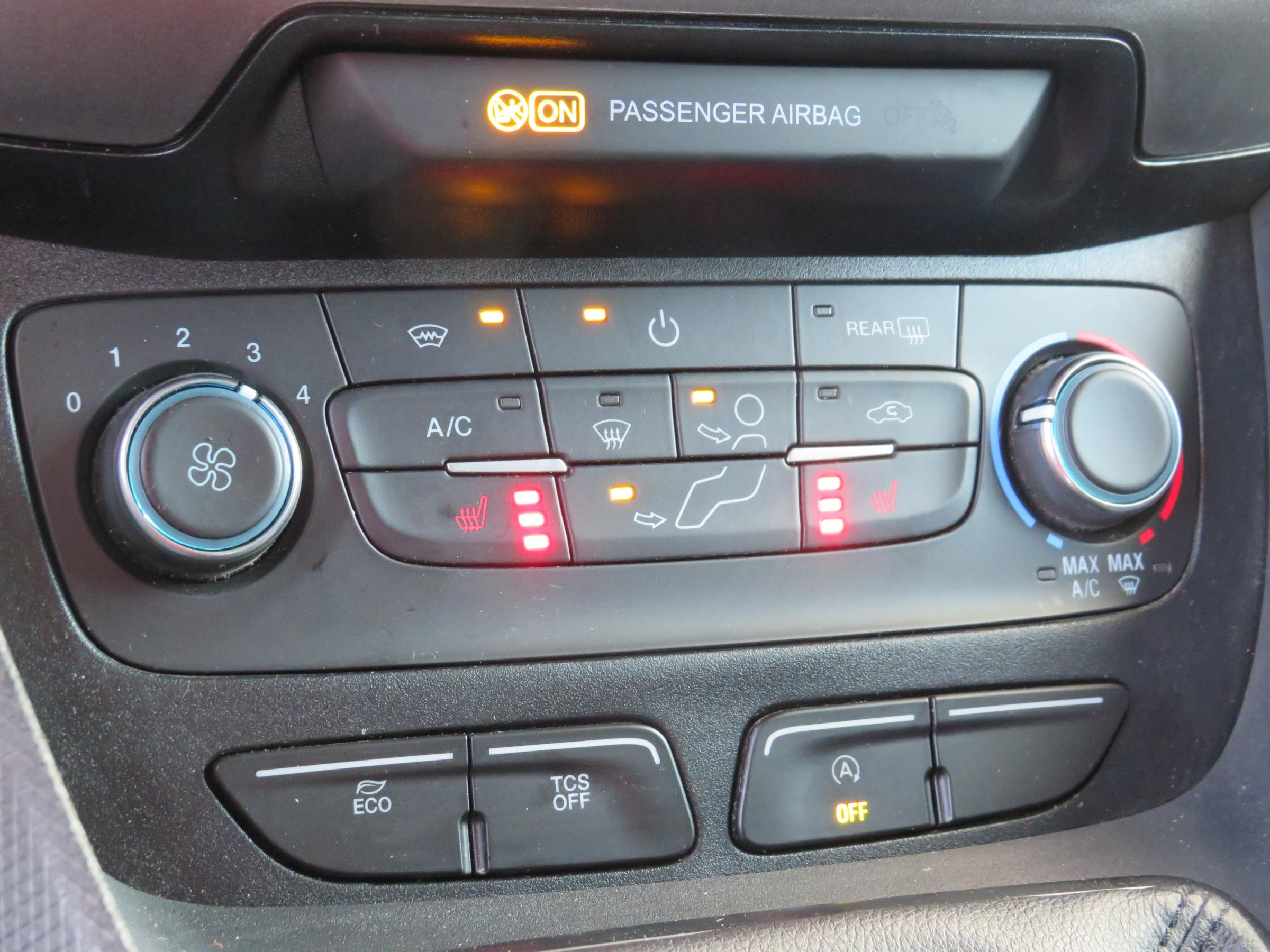 Ford Tourneo Connect, 2022 - pohled č. 17