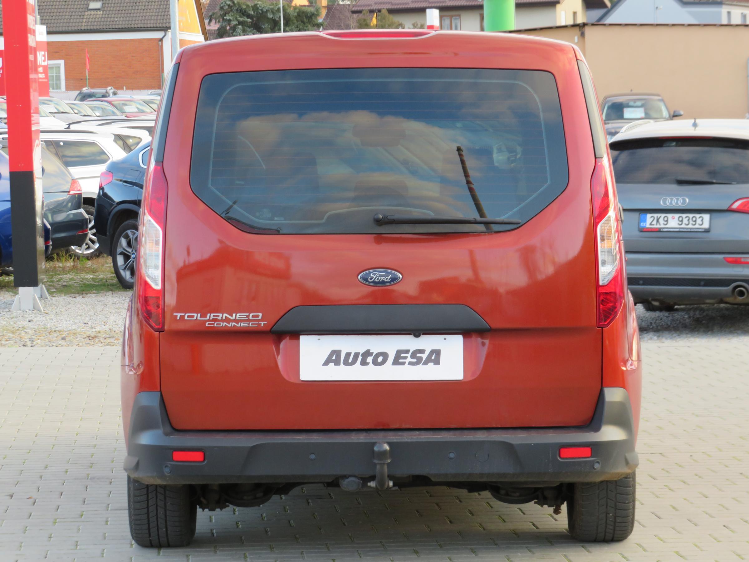 Ford Tourneo Connect, 2022 - pohled č. 5