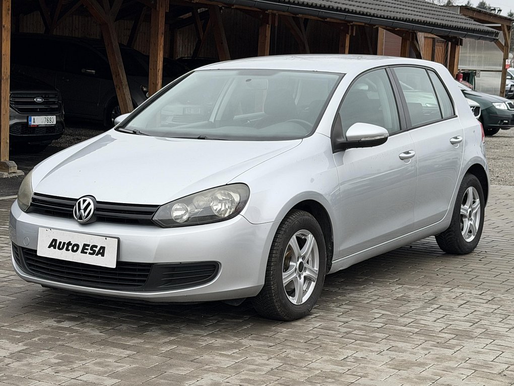 Volkswagen Golf 1.6 