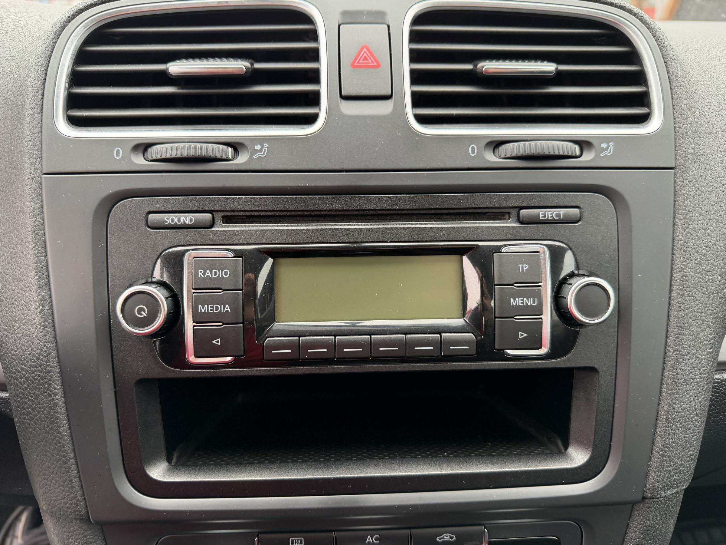 Volkswagen Golf, 2009 - pohled č. 12