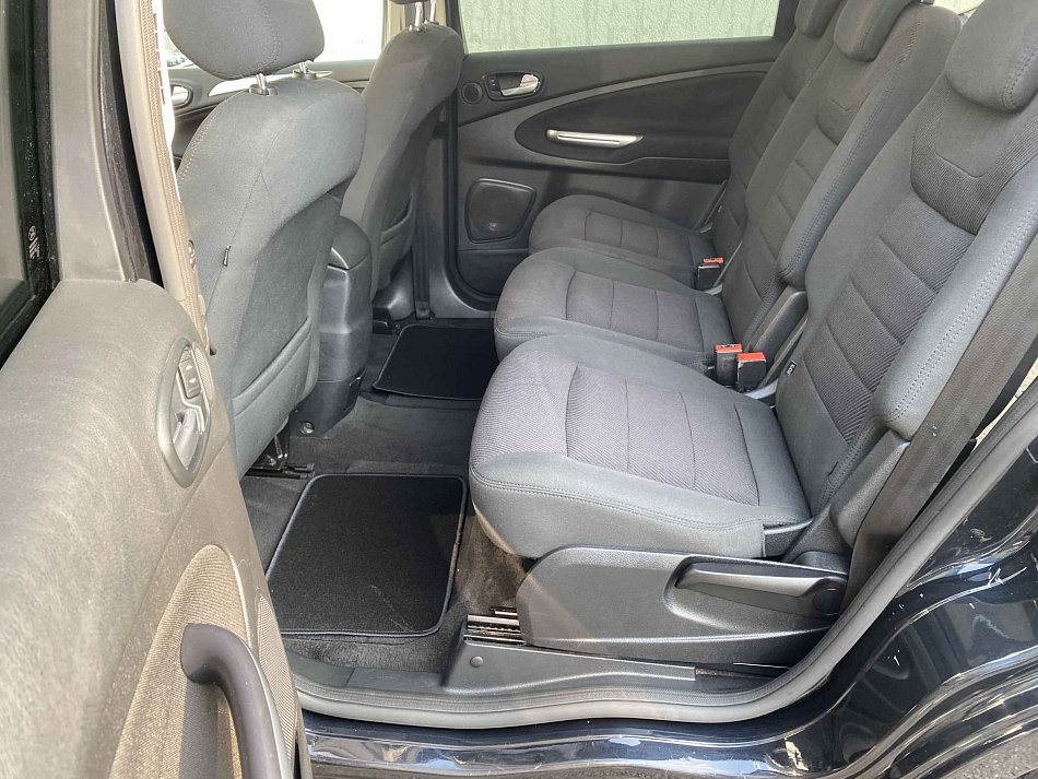 Ford S-MAX 2.2 TDCi Titanium