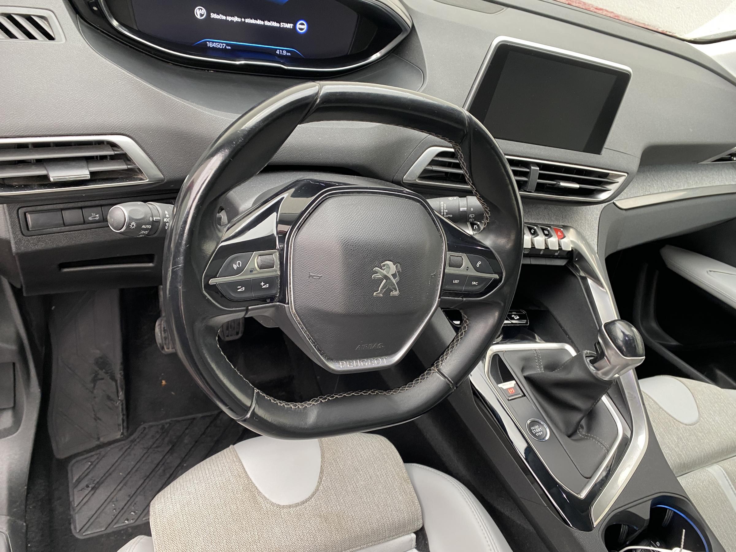 Peugeot 3008, 2019 - pohled č. 15