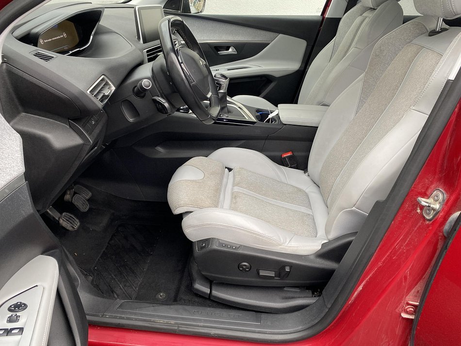 Peugeot 3008 1.5 HDi Allure