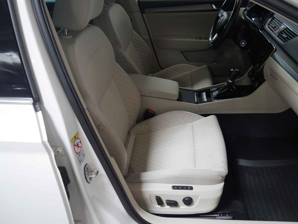 Škoda Superb III 2.0TDI Style