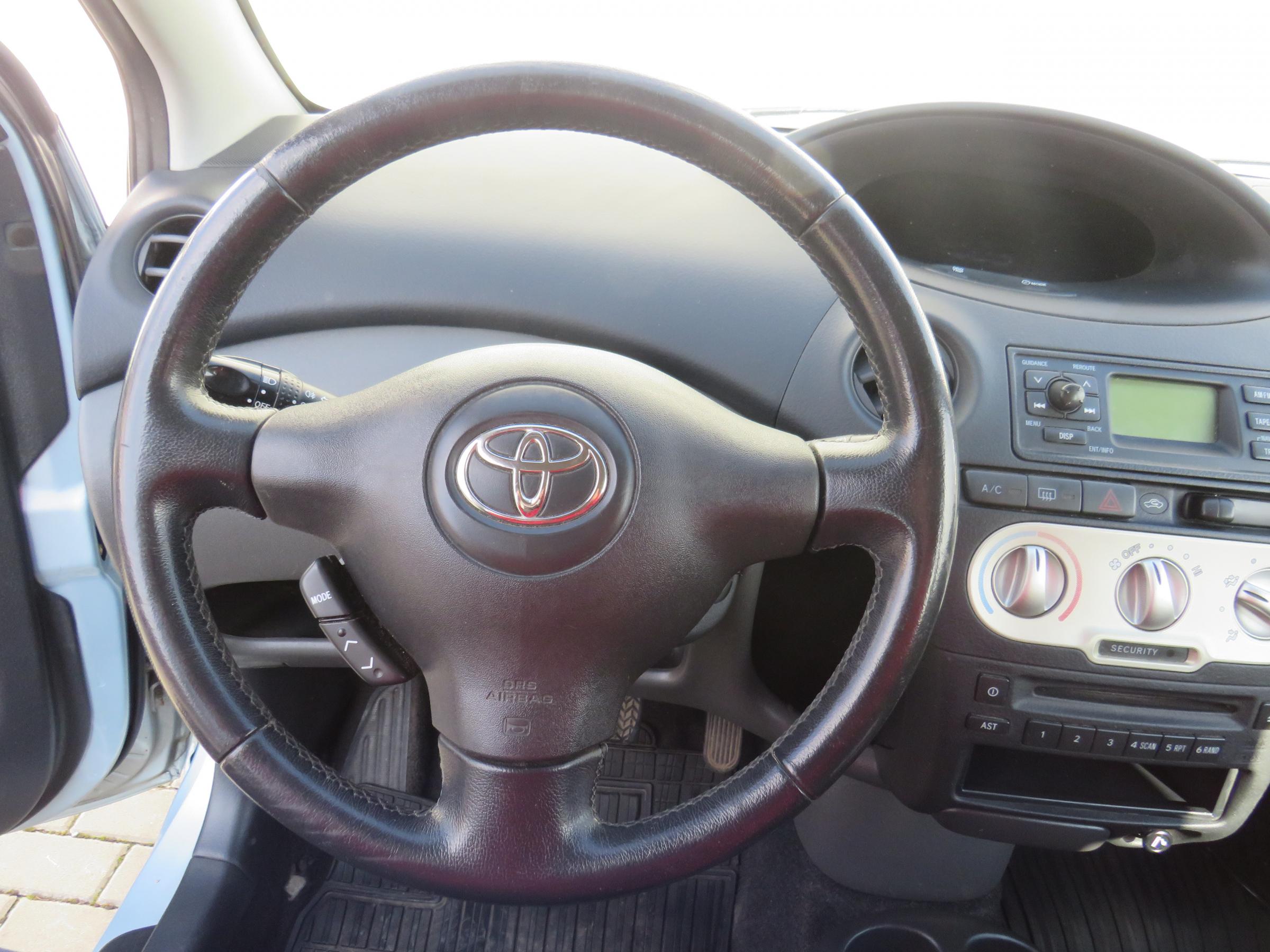 Toyota Yaris, 2005 - pohled č. 14