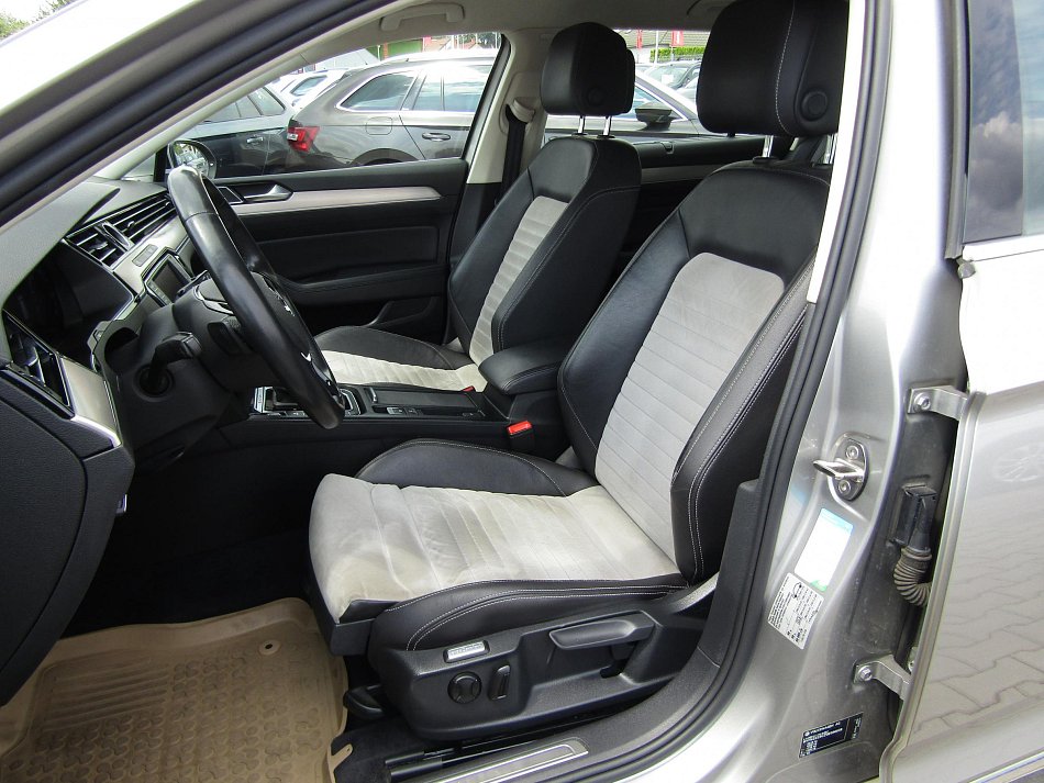 Volkswagen Passat 2.0 BiTDi Highline 4x4