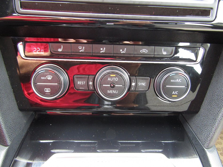 Volkswagen Passat 2.0 BiTDi Highline 4x4