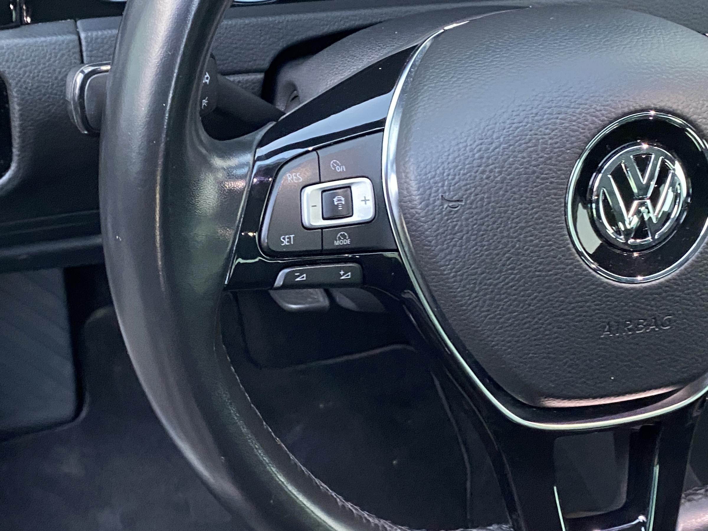 Volkswagen Golf, 2018 - pohled č. 14