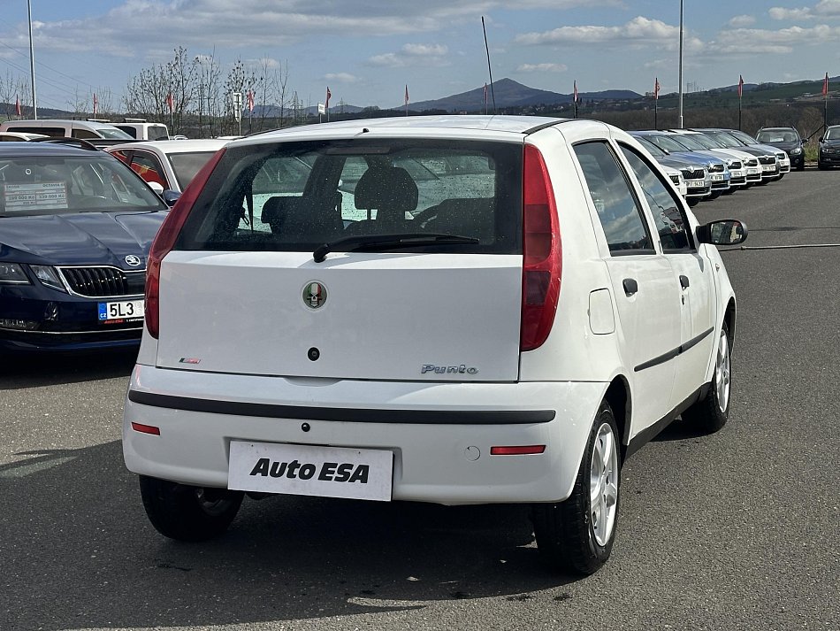Fiat Punto 1.2i 