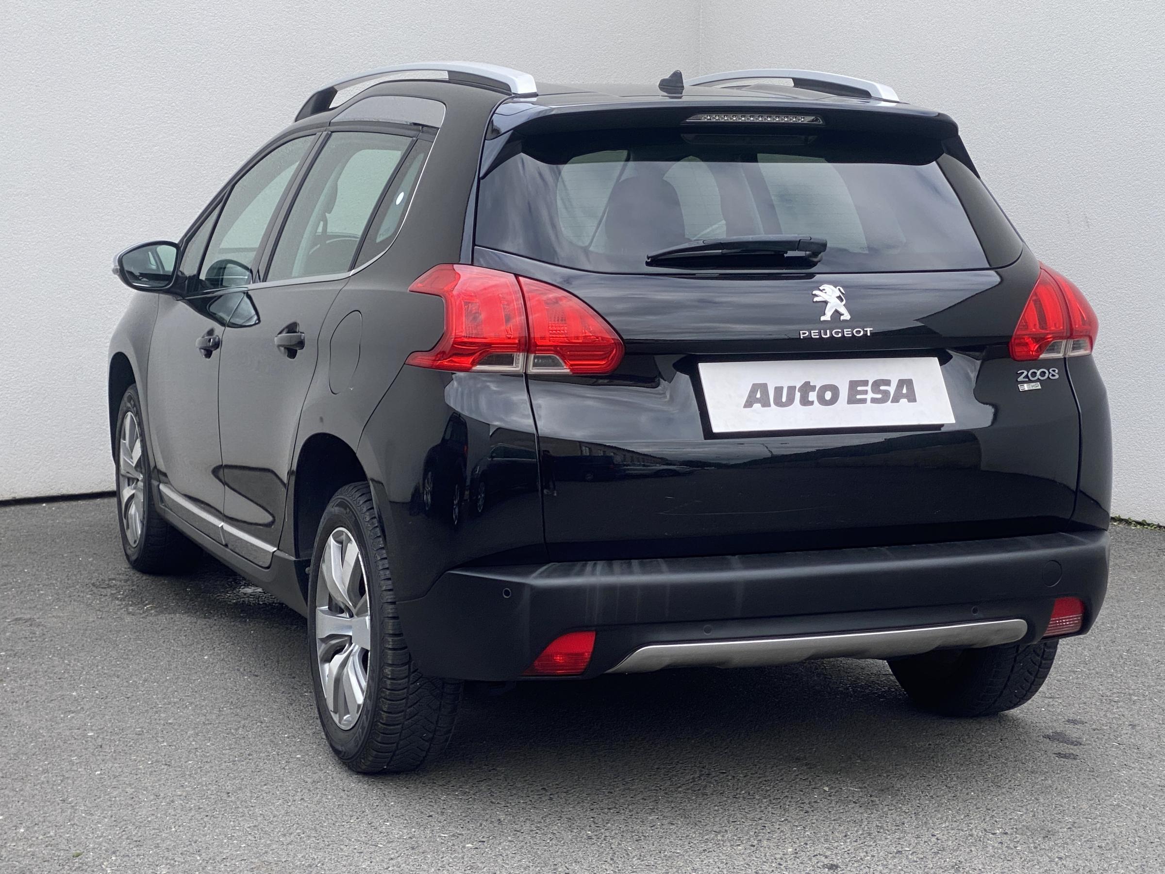 Peugeot 2008, 2015 - pohled č. 6