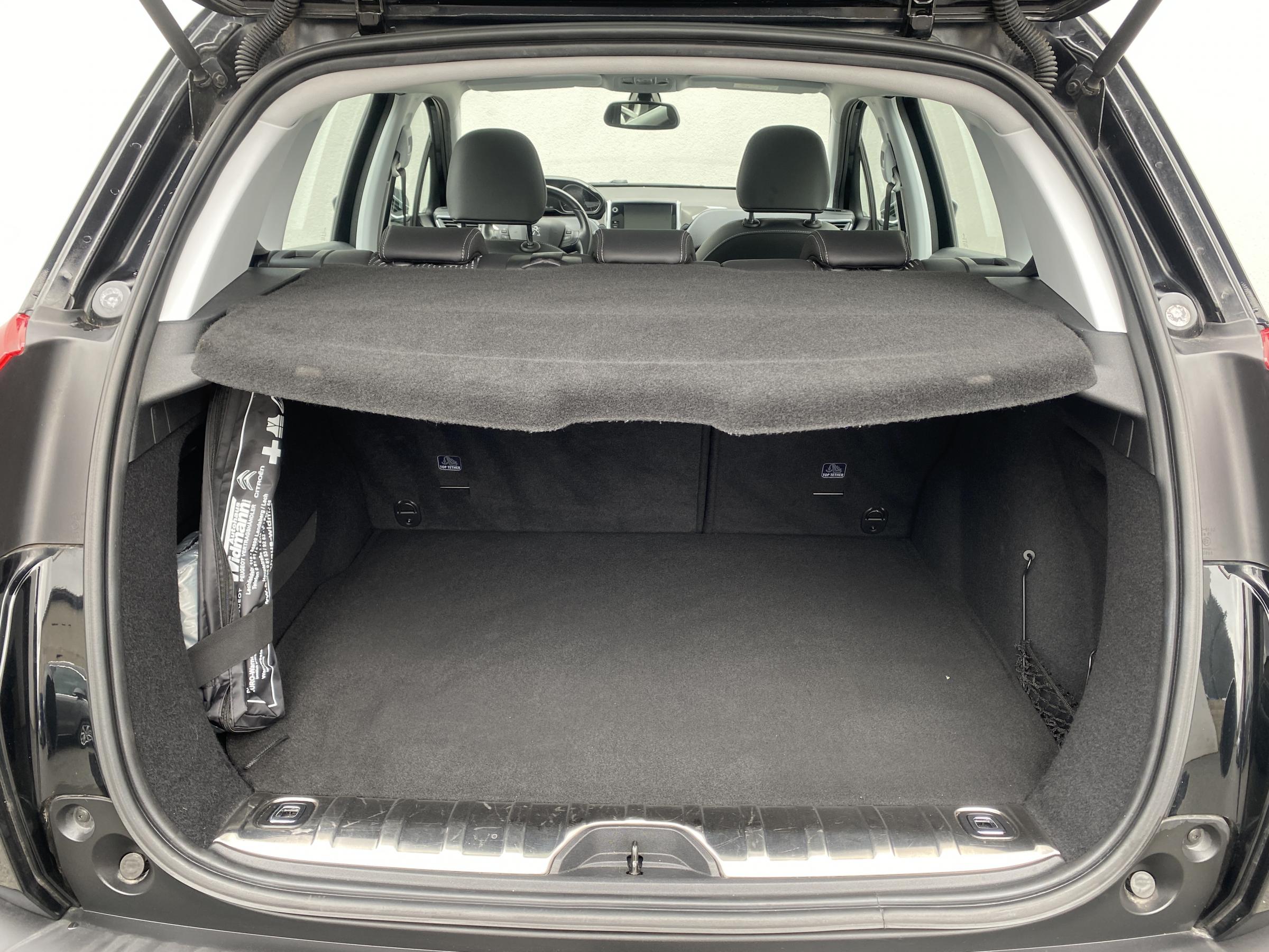 Peugeot 2008, 2015 - pohled č. 7