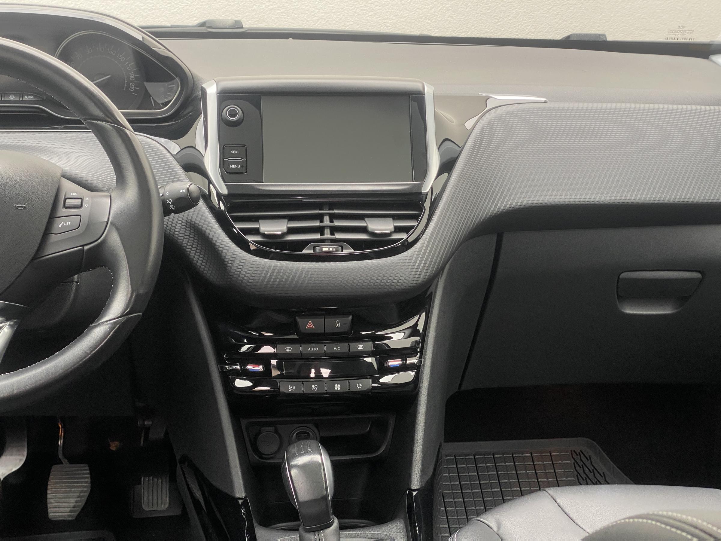 Peugeot 2008, 2015 - pohled č. 9