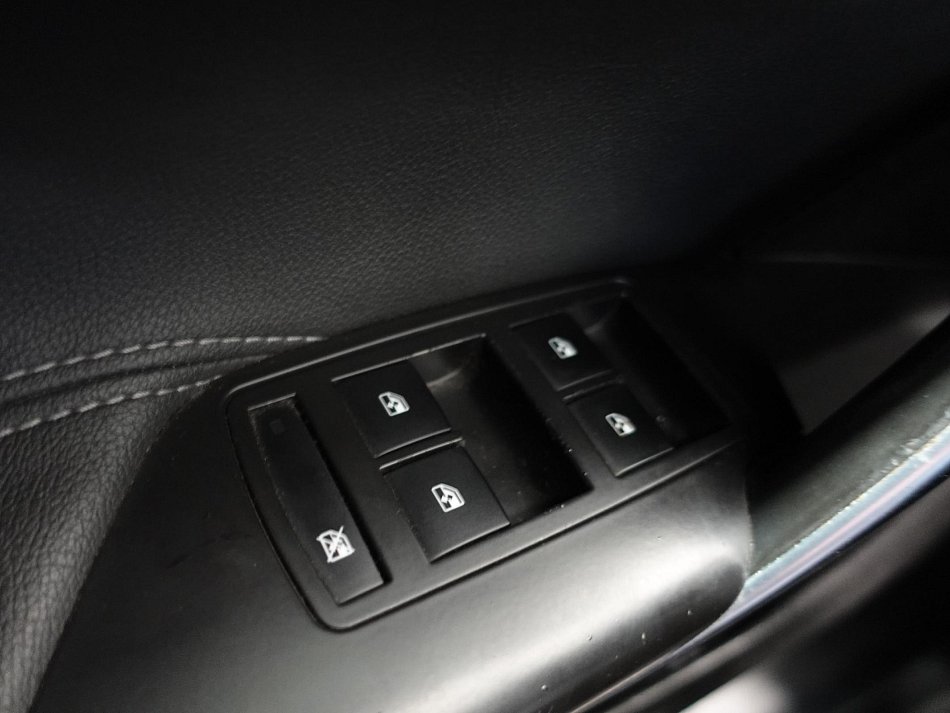 Opel Insignia 2.0 CDTi Cosmo 118kW