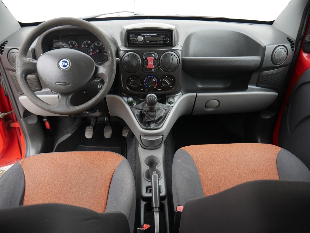 Fiat Dobló 1.4i 
