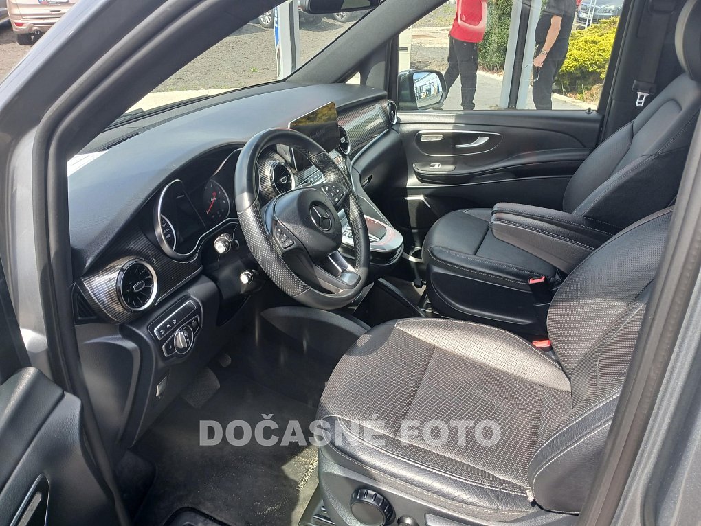 Mercedes-Benz Třída V 2.0CDi Avantgarde V300 4M L2