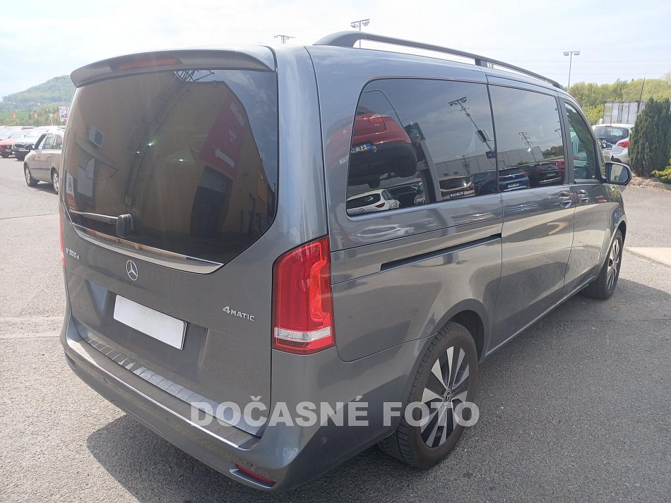 Mercedes-Benz Třída V 2.0CDi Avantgarde V300 4M L2