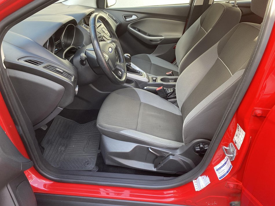 Ford Focus 1.6i 